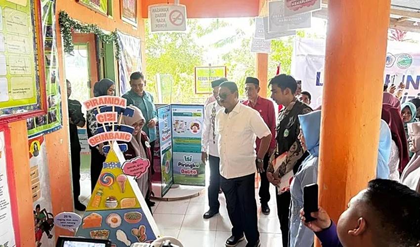 Dirikan Rumah Gizi di Piloliyanga, Bupati Rum Apresiasi Mahasiswa KKN UNG