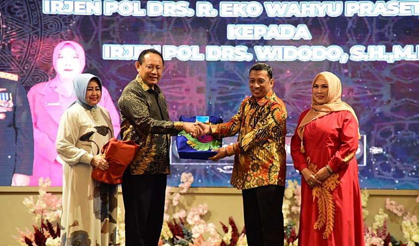 Kenangan Manis Gubernur dengan Irjen Eko_ Sukses Jalankan Tugas Prabowo Tingkatkan Produksi Jagung