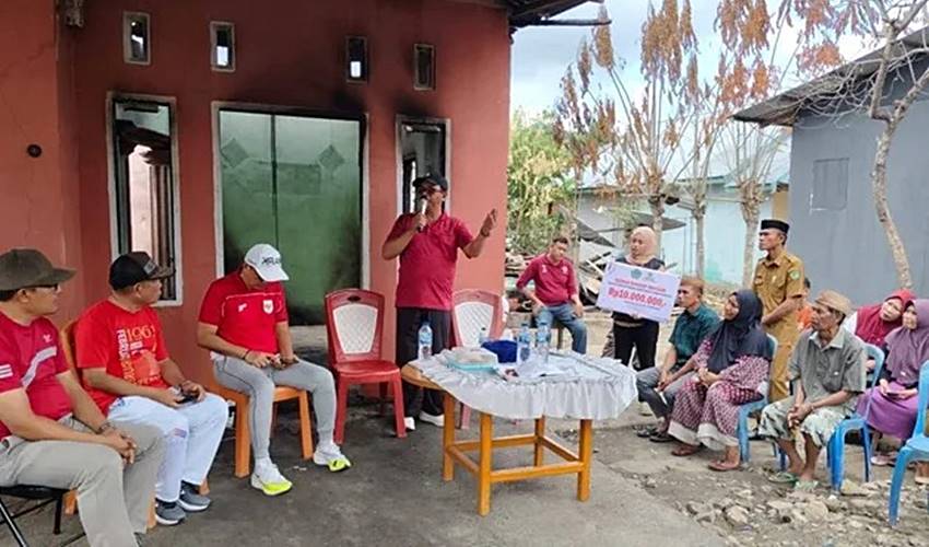 Korban Kebakaran di Dulupi Terima Bantuan dari Pemkab Boalemo