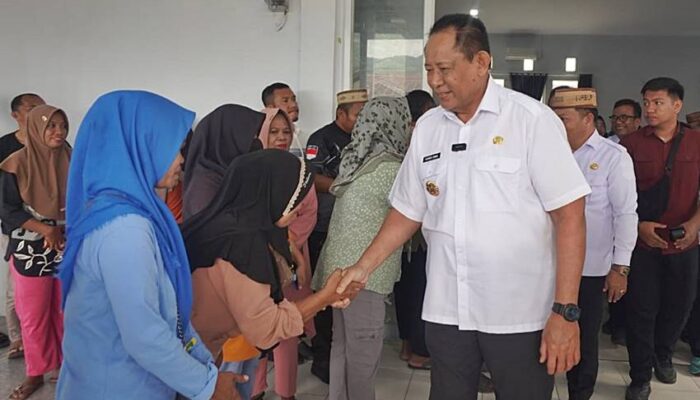 Lanjutkan Program UMKM, Gusnar-Idah Tunaikan Janji saat Kampanye
