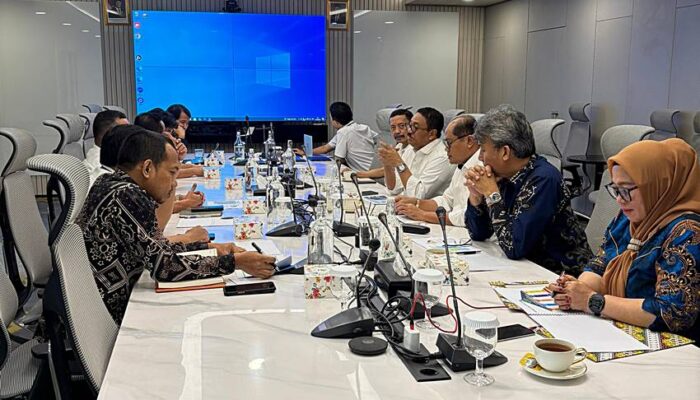 Rapat Bareng PT Antam, Bupati Rum Paparkan Potensi Sumber Daya Mineral di Boalemo