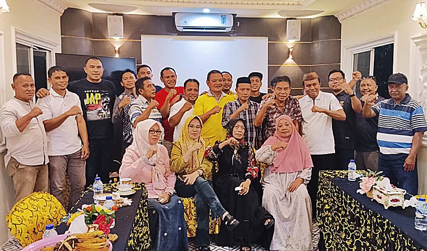 Seluruh Pimpinan Kecamatan Golkar Kabgor Sowan ke Iskandar Mangopa Jelang Musda