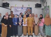 Tim PkM Universitas Ichsan Gorontalo, Bantu Tingkatkan Kapasitas UMKM Kue Curuti You Cookies