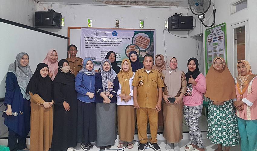 Tim PkM Universitas Ichsan Gorontalo, Bantu Tingkatkan Kapasitas UMKM Kue Curuti You Cookies