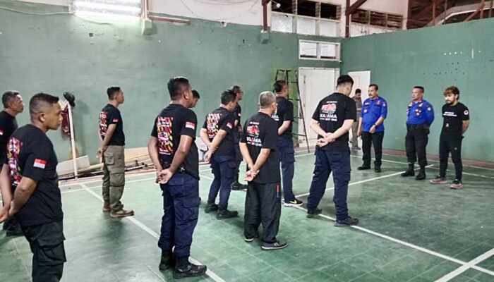 Tingkatkan Kemampuan Fisik, Personel Satpol PP Provinsi Dilatih Bela Diri