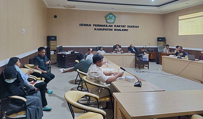 Bahas APBD-P 2025, DPRD Boalemo Kerja Tanpa Kenal Lelah