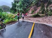 Gerak Cepat Gubernur Tangani Bencana di Taluditi, Kerahkan Excavator Bersihkan Material Longsor