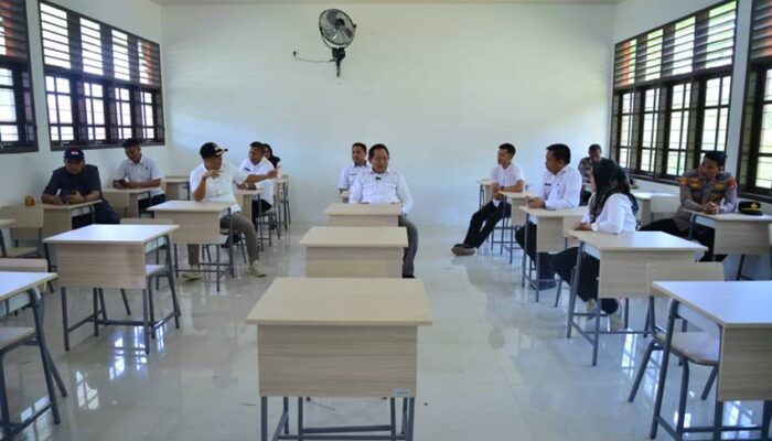 Gubernur Gusnar Tinjau Sekolah Rakyat Rintisan di Botumoito