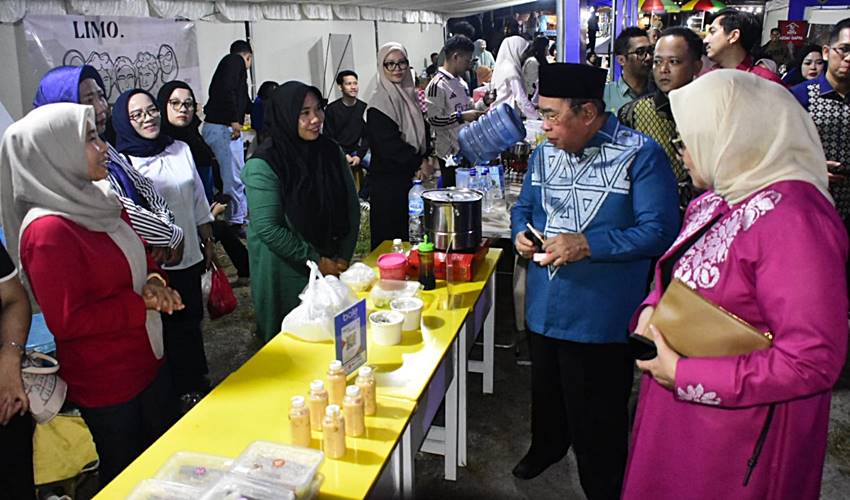 Halal Festival 2025 Bikin Pelaku UMKM Cuan_ Terima Kasih Pak Adhan