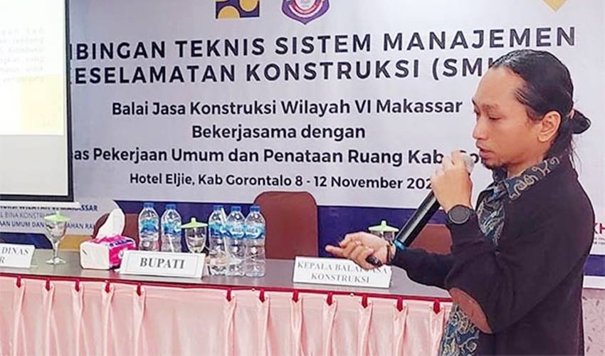 Ar. Ir. Yohanes P. Erick A., S.T., M.Sc, arsitek sekaligus pemerhati tata kota.