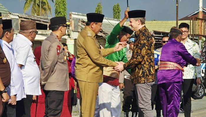 Dihadapan Dubes Australia yang Berkunjung ke Gorontalo, Gusnar Paparkan Kemajuan Daerah