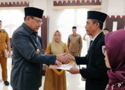 Lantik 58 Pejabat Fungsional, Gusnar: Perkuat Kapasitas dan Perkaya Pengetahuan
