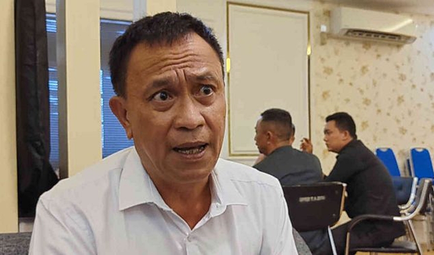 Pengalihan Aset Pemkab Gorontalo Tuai Sorotan Aleg - Aleg DPRD Kabgor Minta Pemprov Dukung Penuh Pelaksanaan PENAS - Penataan Lapak Kawasan Menara Harus Segera Direalisasikan