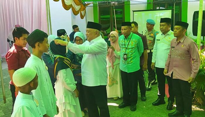 Santri Diharap jadi Generasi Pembawa Cahaya Kebaikan