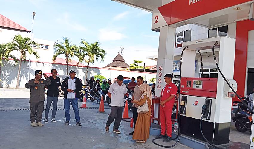 Satpol PP Sidak Sejumlah SPBU, Pastikan BBM Bersubsidi Tersalur dengan Tepat