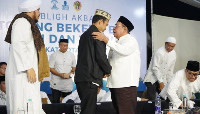 Tegar Lawan Maksiat, UAS: Warga Kota Gorontalo Beruntung Punya Pemimpin Seperti Adhan