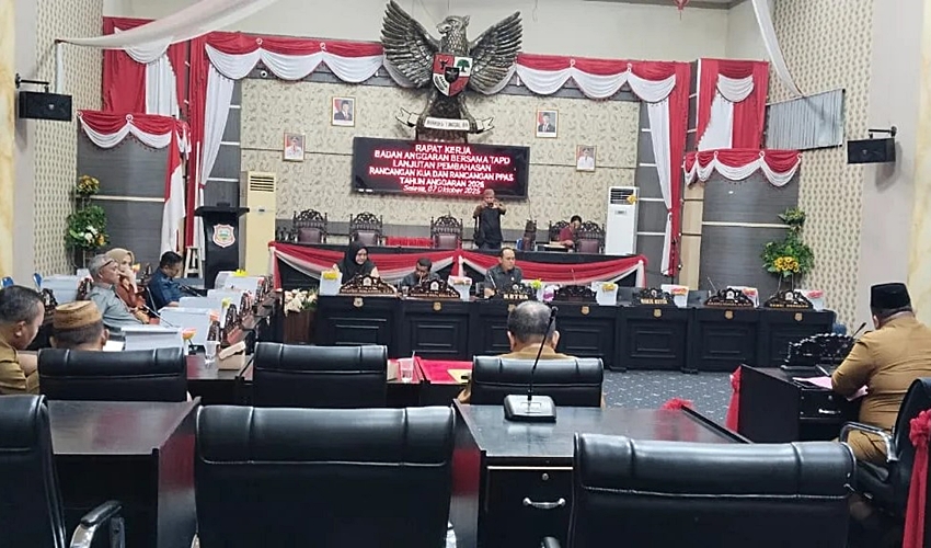 Tak Sesuai dengan Pagu Anggaran, Banggar DPRD Kabgor Kembalikan Draf Dokumen KUA-PPAS 2026