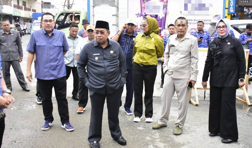 Pemeliharaan Jalan Soeprapto dan Terminal Sentral, Adhan_ Desember Sudah Beres