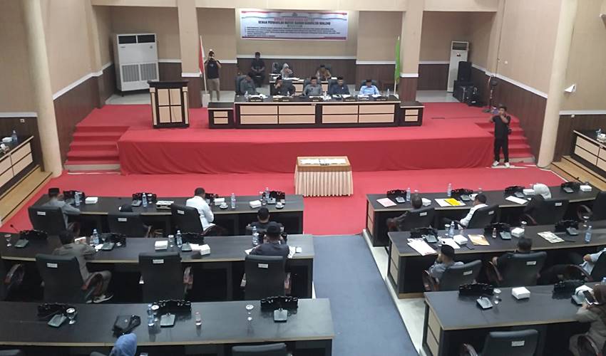 Perbaikan Jalan Tangga Barito Terkendala Amdal, Aleg Fraksi Demokrat Desak Pemkab Segera Anggarkan