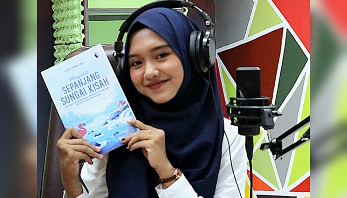 Alumni SMAN1 Batui Selatan Ini Lahirkan Buku Biografi