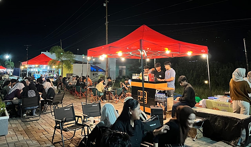 Dari Nongkrong Jadi Cuan, Mahasiswa Geologi UNG Sukses Rintis Street Coffee KORSA