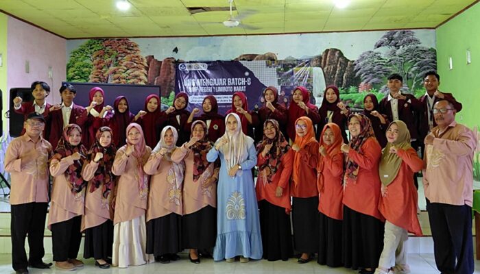 Masa Pengabdian Berakhir, 14 Mahasiswa Program UNG Mengajar Batch 8 Resmi Ditarik