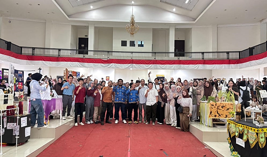 Pameran Motiyango, Mahasiswa UNG Cuan Hingga Rp 300 Ribu dalam Sehari