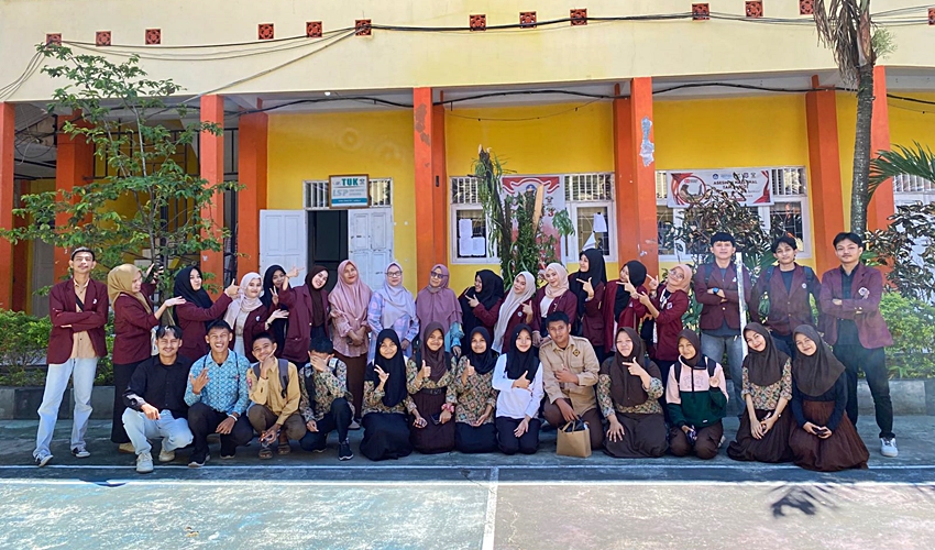 Program Peminatan UNG, 15 Mahasiswa Ngajar Bahasa Gorontalo di SMK 1 Suwawa