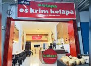 Terinspirasi Street Food Thailand, Stein Anthony Rintis Usaha Kuliner Berbasis Kelapa di Gorontalo