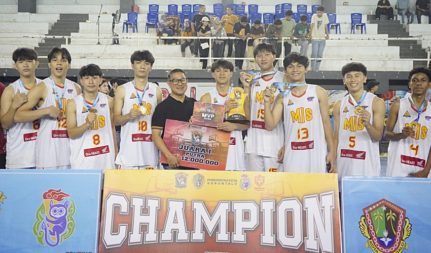 Turnamen Basket Wali Kota Cup Antar Pelajar_ SMA 3 Gorontalo Meraih Juara di Dua Kategori