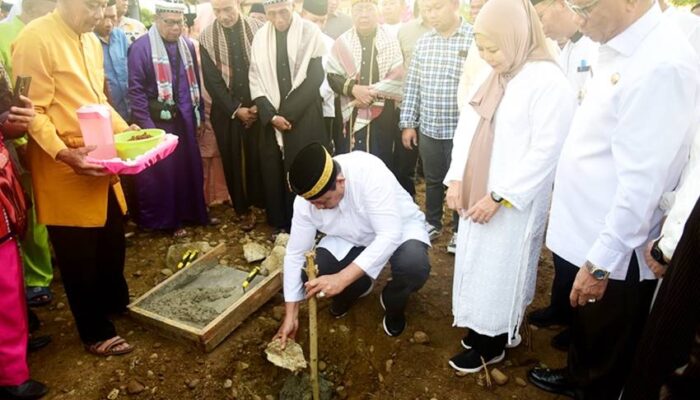 Islamic Center Mulai Dibangun, Diawali dengan Adat Momayango