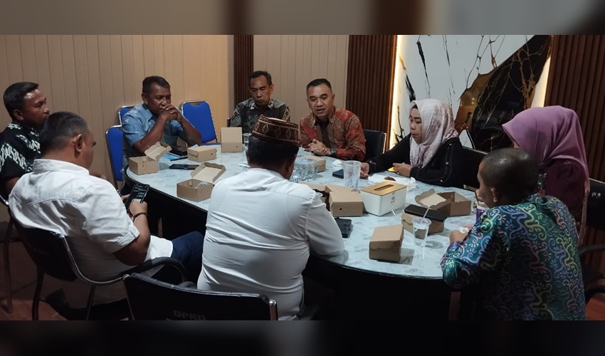 Komisi ll DPRD Kabgor Raker dengan Perumda Tirta Limutu