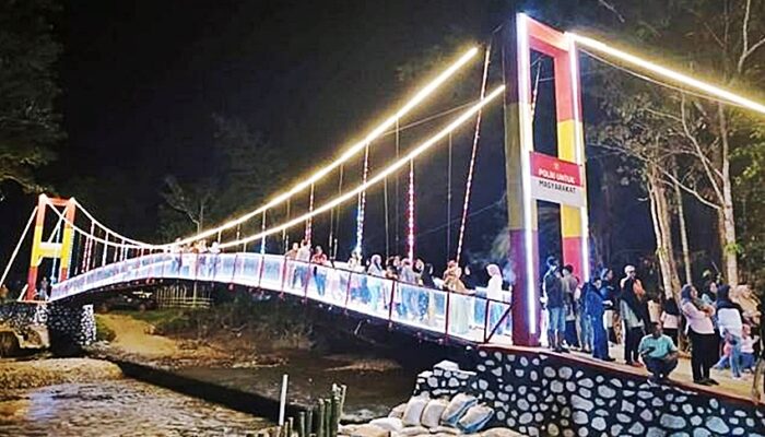 15 Hari Dikerjakan, Jembatan Desa Molalahu Kembali Dimanfaatkan Warga