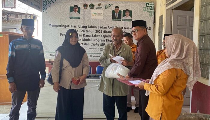 BAZNAS Kota Gorontalo Salurkan Bantuan Bahan Pokok For Mualaf Tahap II