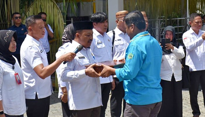 Sekda Boalemo Sambut Kirab Duplikat Bendera Pusaka Merah Putih