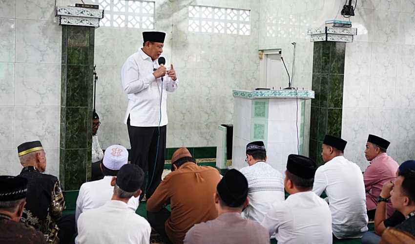 Gubernur Gusnar Ajak Warga Investasi Akhirat Lewat Donasi Pembangunan GIC