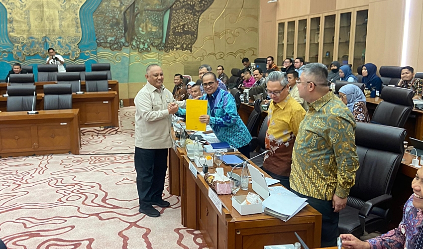 Rusli Habibie Desak Pertamina Tambah Kuota BBM untuk Gorontalo