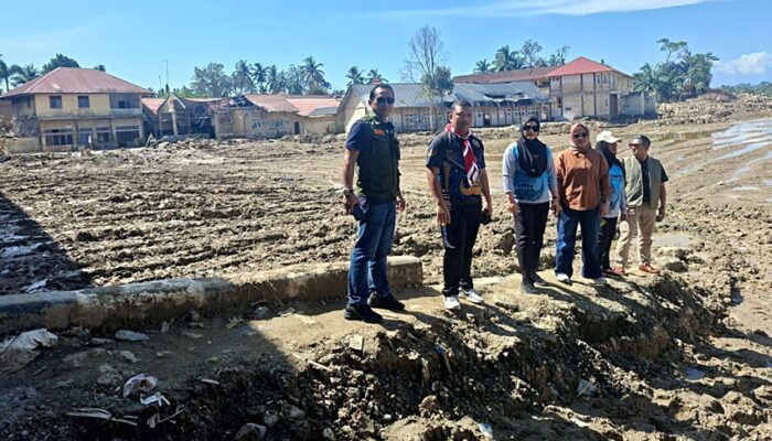 Serambi Mekah yang Terendam, Gorontalo yang Menyapa: Kisah Kepedulian Adhan Dambea–Indra Gobel