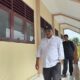 Tiga Sekolah yang Baru Dibangun Alami Kerusakan, Bupati Rum Geram, Kontraktor Harus Bertanggungjawab 1