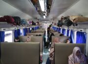 Dukung Mobilitas Masyarakat Lintas Daerah, KAI  Divre III Palembang Lanjutkan Operasional Kereta Tambahan KA Rajabasa