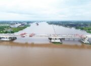 Suplai Beton Readymix WSBP Dorong Progres Jembatan Musi V, Struktur Utama Kini Telah Tersambung