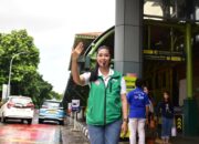 Hari Terakhir Angkutan Nataru, KAI Services Pastikan Area Parkir Stasiun Tertib dan Lancar dengan Petugas Customer Service Parking Excellent