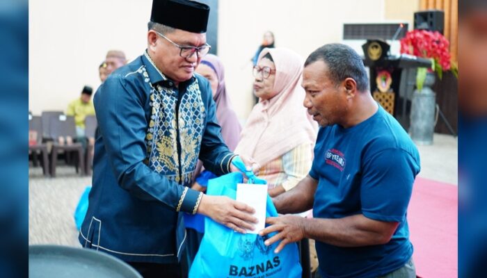 1.550 Warga Terima Paket Bahan Pokok, Pentasharufan Dana Zakat BAZNAS Kota Gorontalo