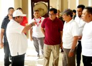 ASN Pemkot Kerja Bakti di Masjid Agung Baiturrahim, Warga Sambut Positif
