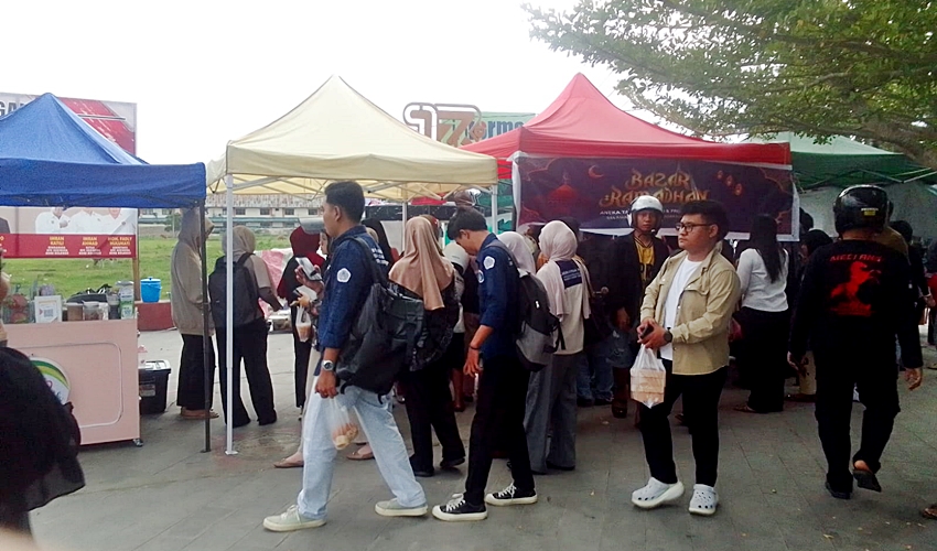 Bazar Bastra Sulap Center Point Jadi Ruang Kuliner dan Kreativitas Anak Muda