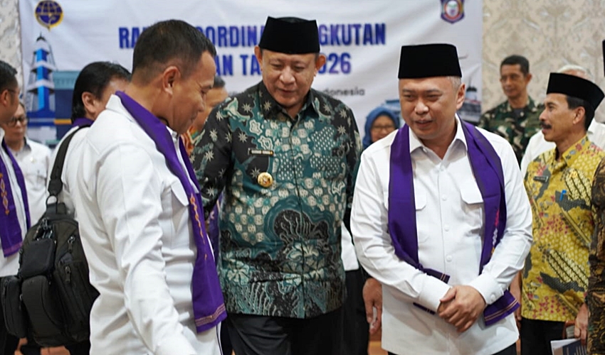 Menhub RI Sambangi Gorontalo, Gusnar Perkuat Usulan Embarkasi Haji Penuh