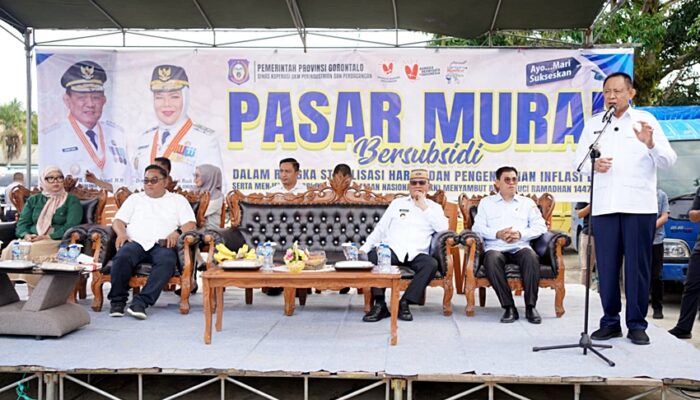 Pasar Murah Jelang Ramadan, Gusnar Tekankan Kebersihan Hati dan Kepedulian Sosial