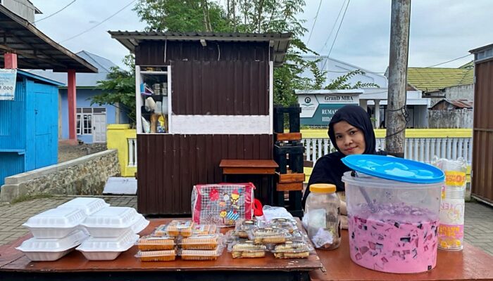 Ramadan Produktif, Mahasiswa di Gorontalo Meniti Kemandirian Lewat Lapak Takjil