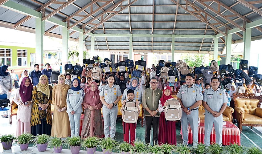 Bantu Siswa di Kota Gorontalo, Indra Gobel Apresiasi PT. Jasa Raharja
