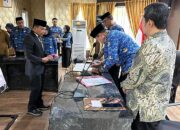 Gubernur Gusnar Kukuhkan Komisaris BUMD, Fokus Dorong Sektor Unggulan Daerah